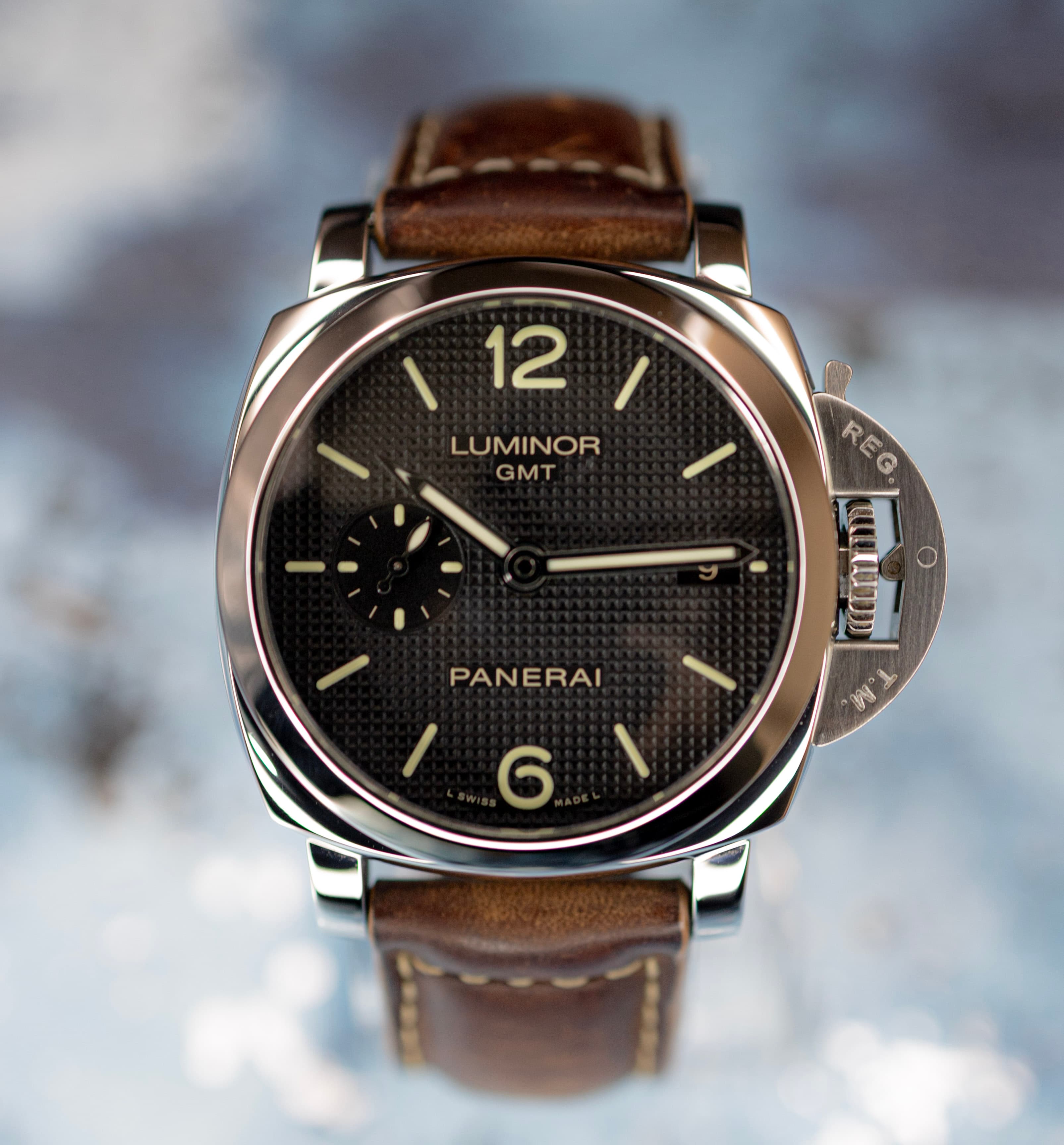 Panerai Luminor 1950 3 Days GMT Automatic
