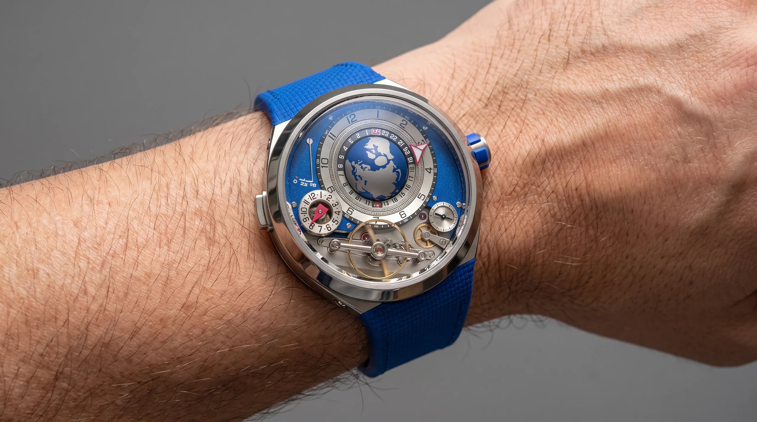Greubel Forsey GMT Balancier Convexe (2026): The Compact Redesign, Explained